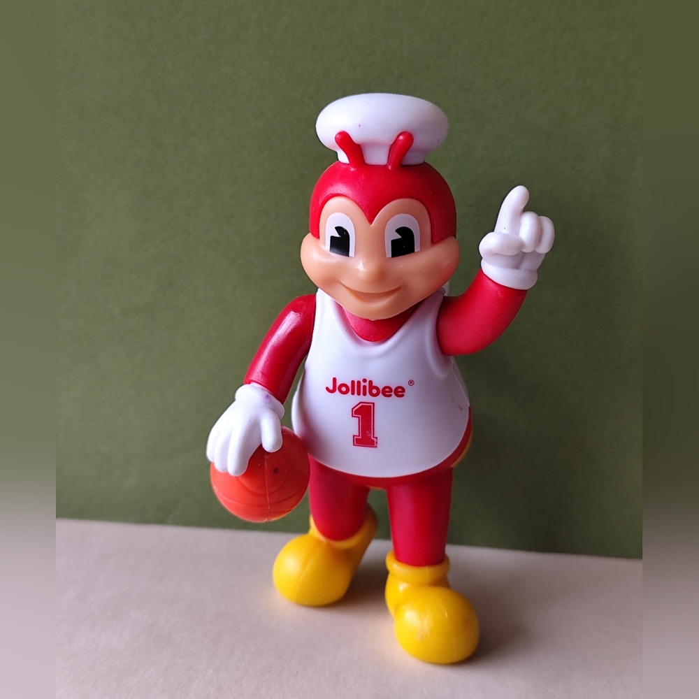 3/$25💙Jollibee Collectible Bee Figures 4” Basketball Player